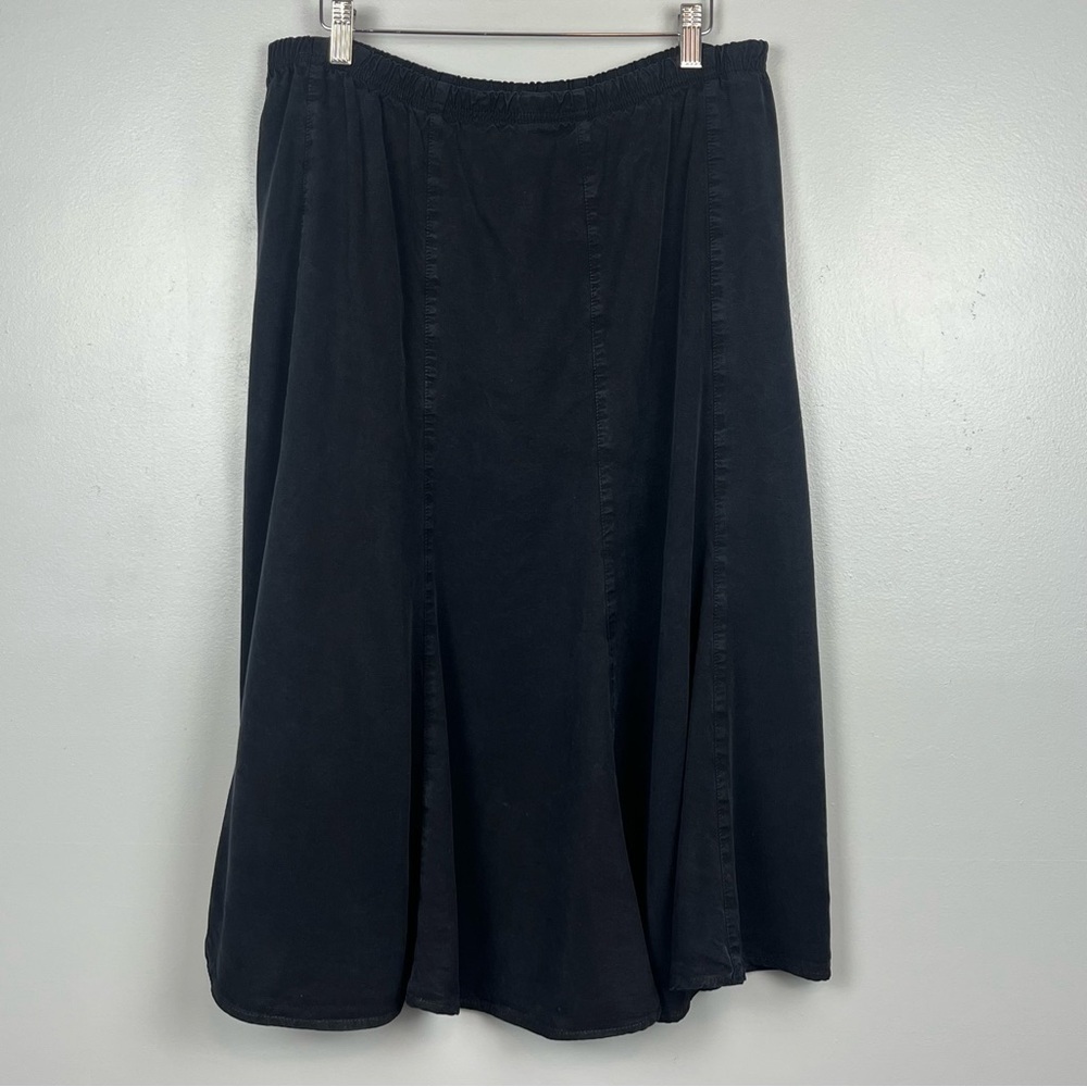 Click by Color Me Cotton black elastic waist tencel rayon pull on skirt, XL.